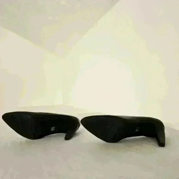 NIB Genuine Leather Fitzwell Raquel Black Kid Leather Pumps 9.5 NIB - Picture 3 of 9